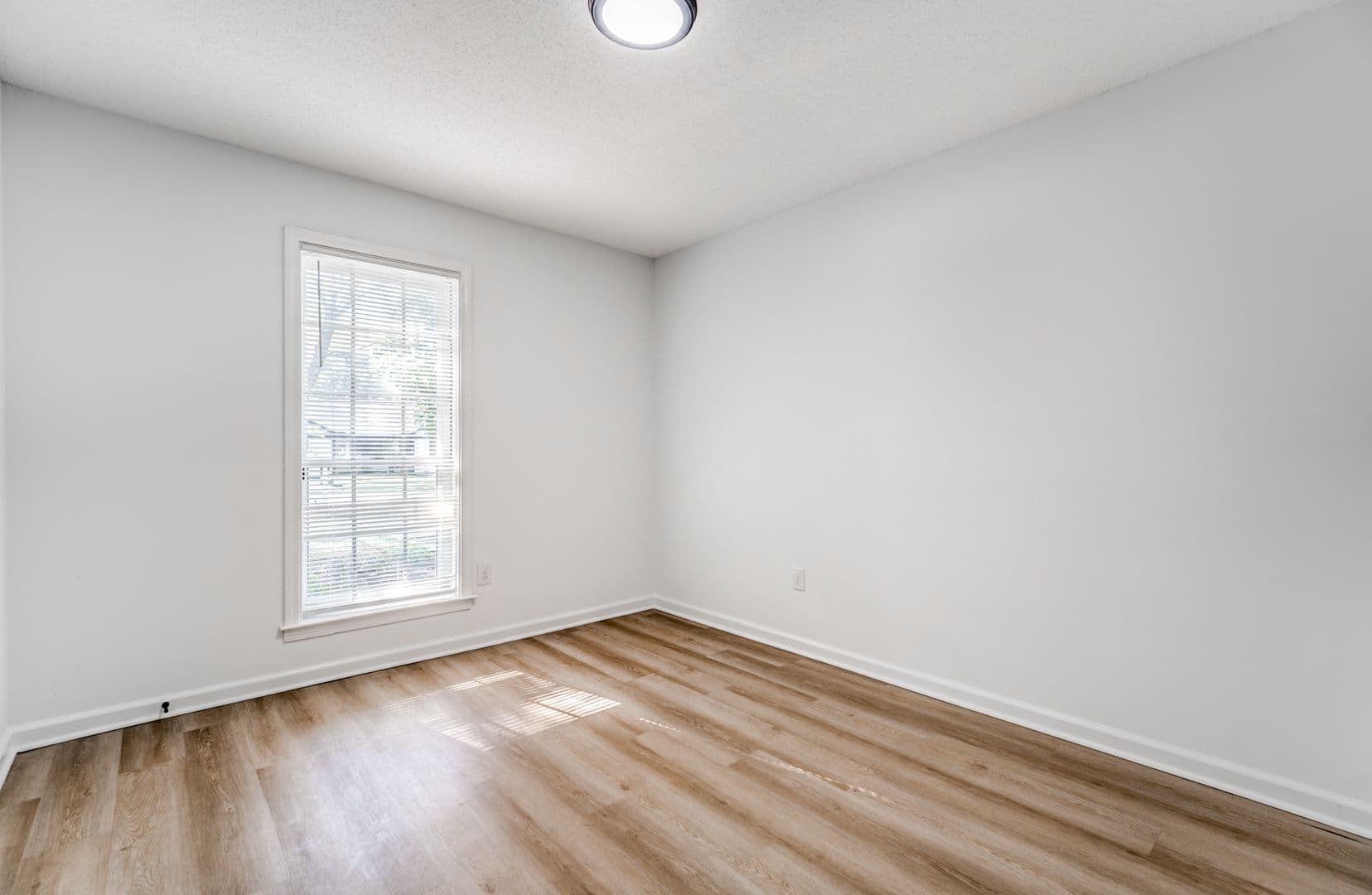 Bartlett House: 2130 Whitebark Dr