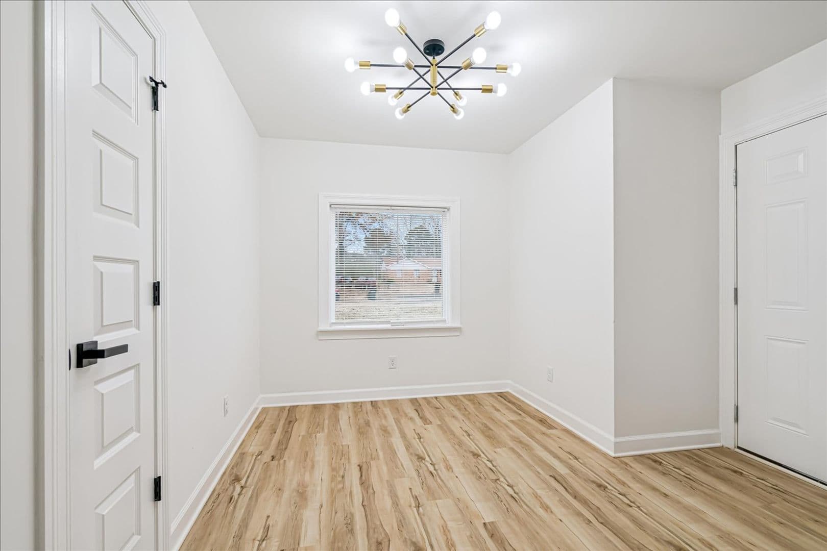 Memphis House: 2962 Grenadier