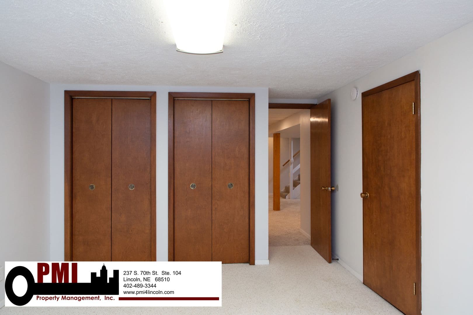 Lincoln House: 8030 N. Hazelwood Dr.