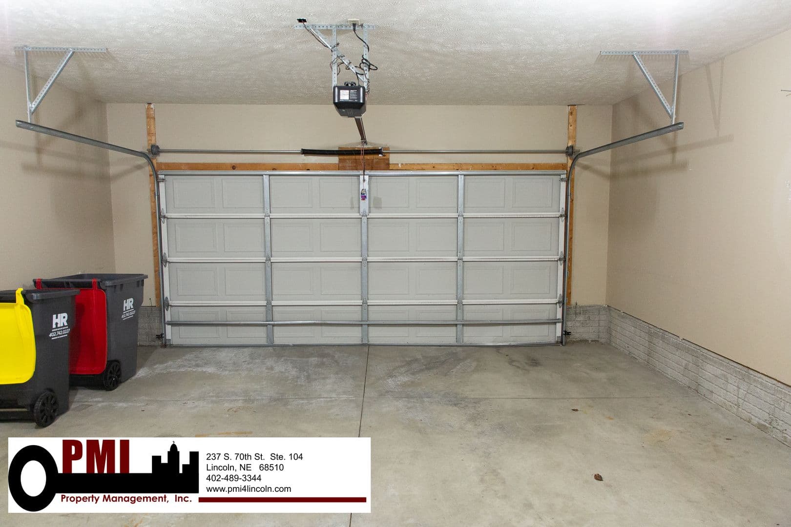 Lincoln House: 6926 Naples Dr