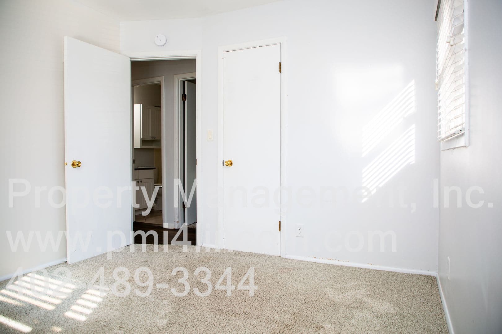 Lincoln House: 8030 N. Hazelwood Dr.