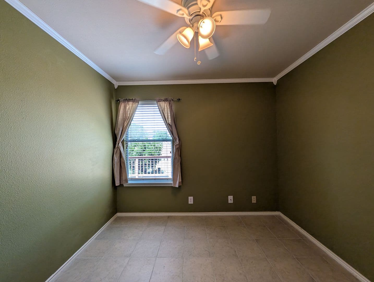 New Braunfels House: 369 Starling Creek