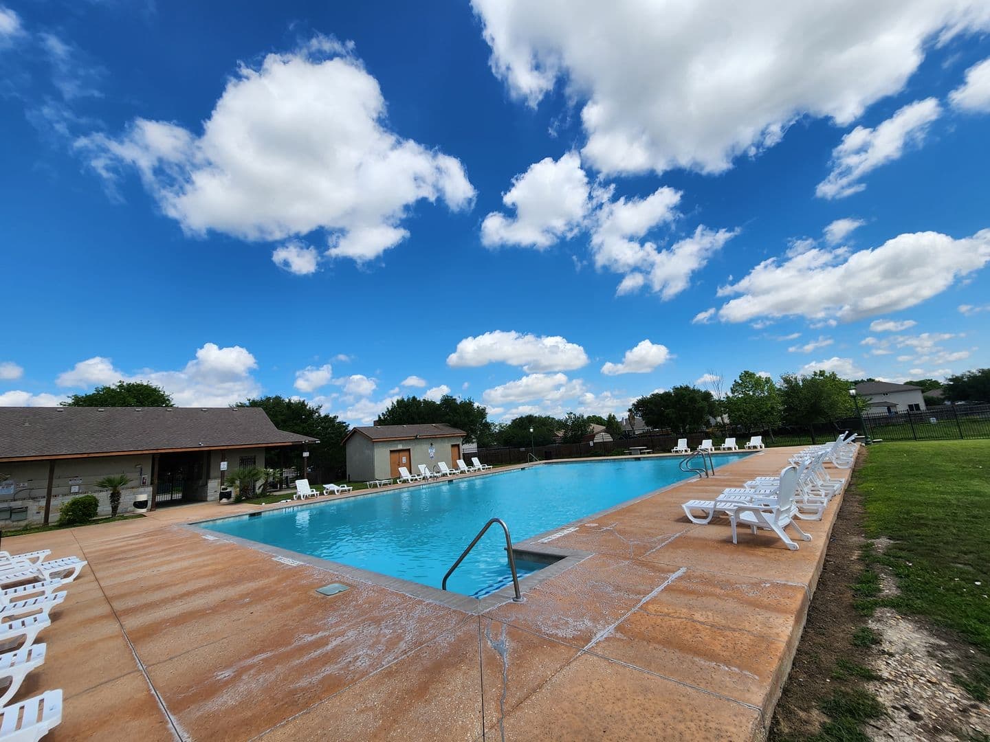 New Braunfels House: 268 Goliad