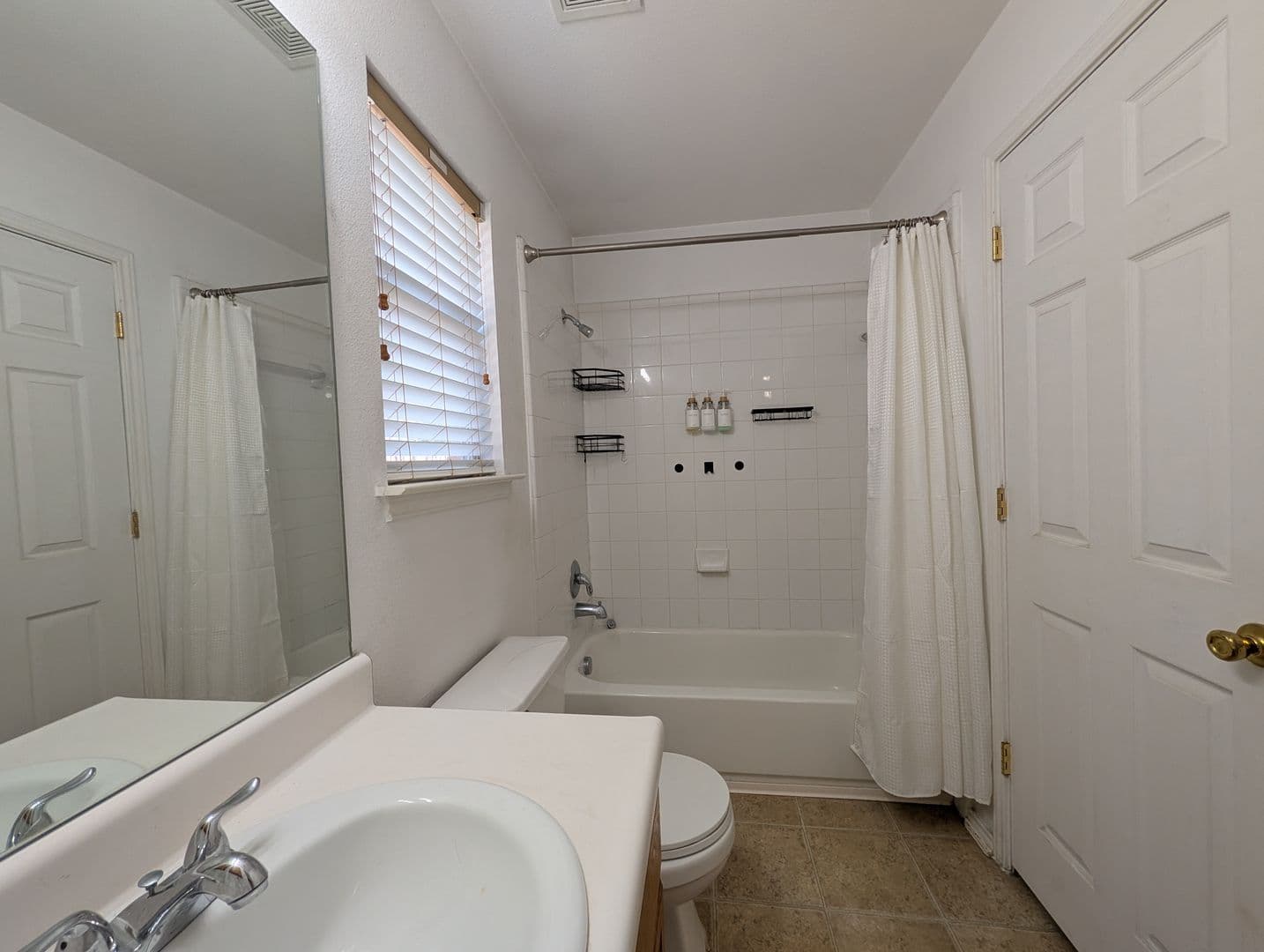 New Braunfels House: 369 Starling Creek