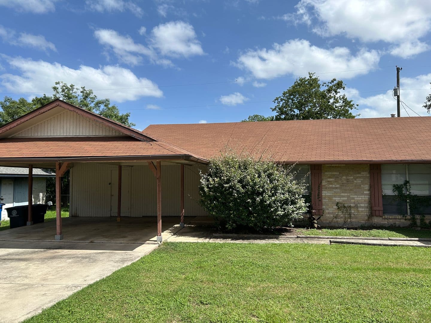 New Braunfels House: 317 Briarwood