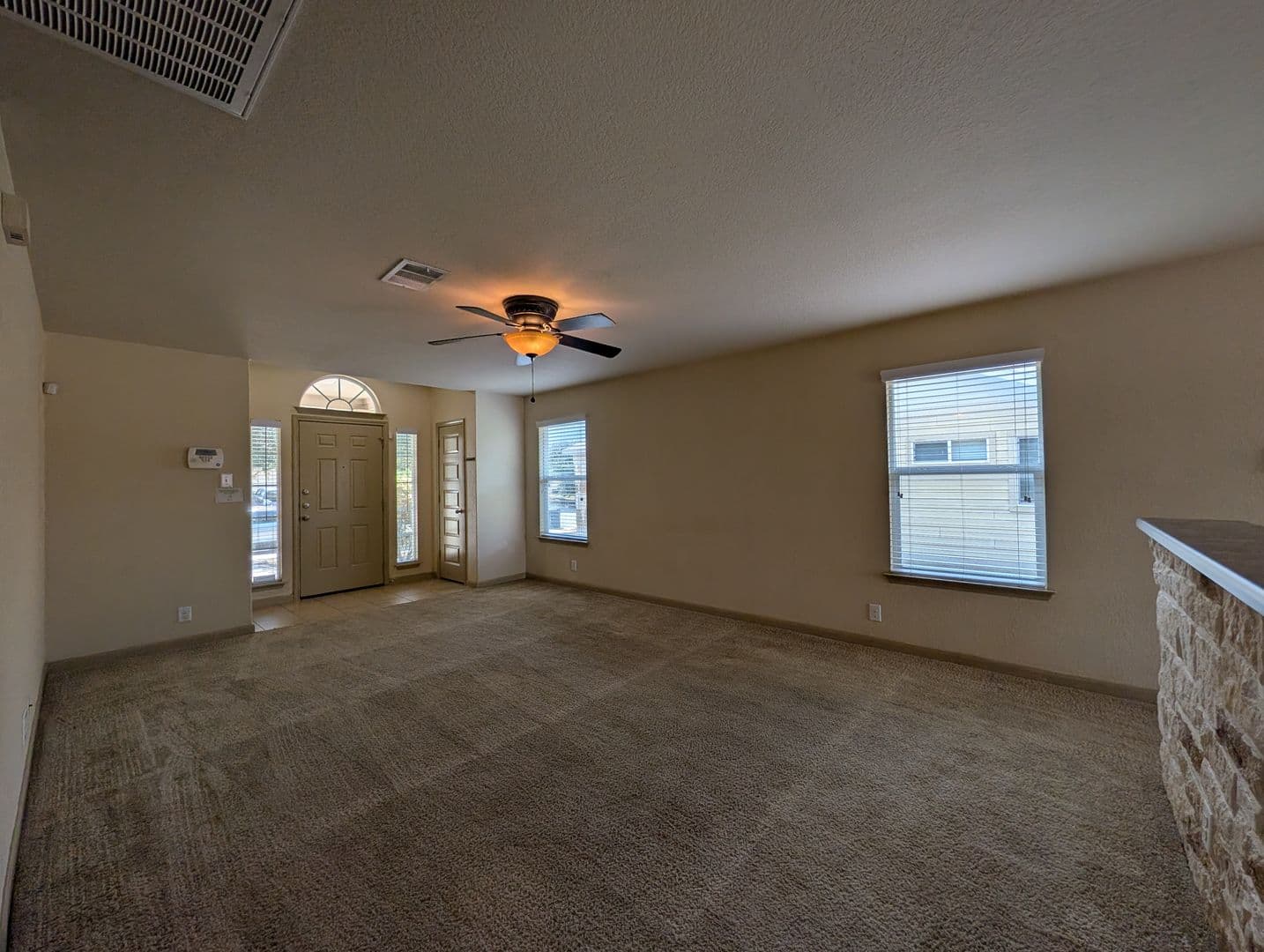 New Braunfels House: 789 Great Oaks Dr