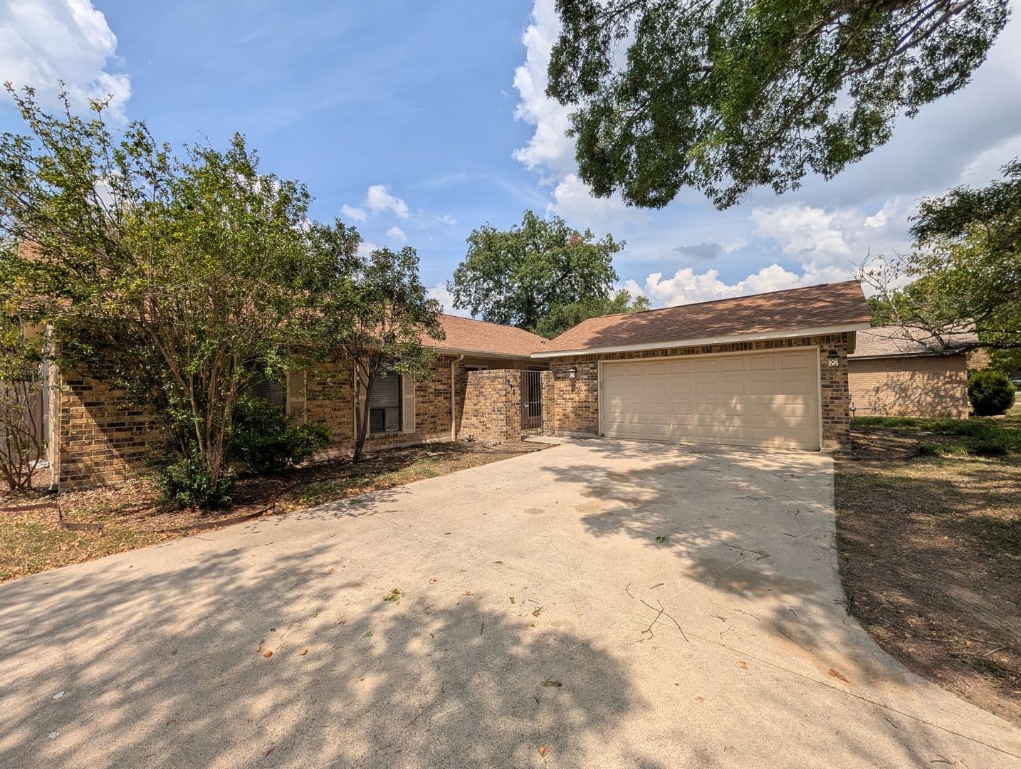 New Braunfels House: 619 Summerwood