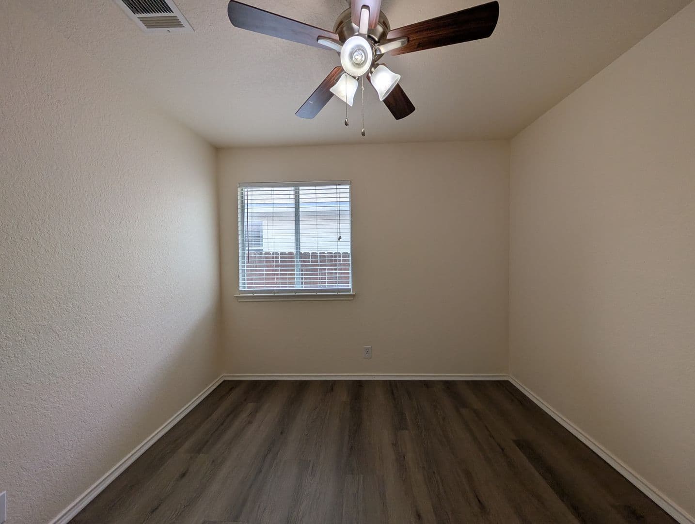 New Braunfels House: 268 Goliad