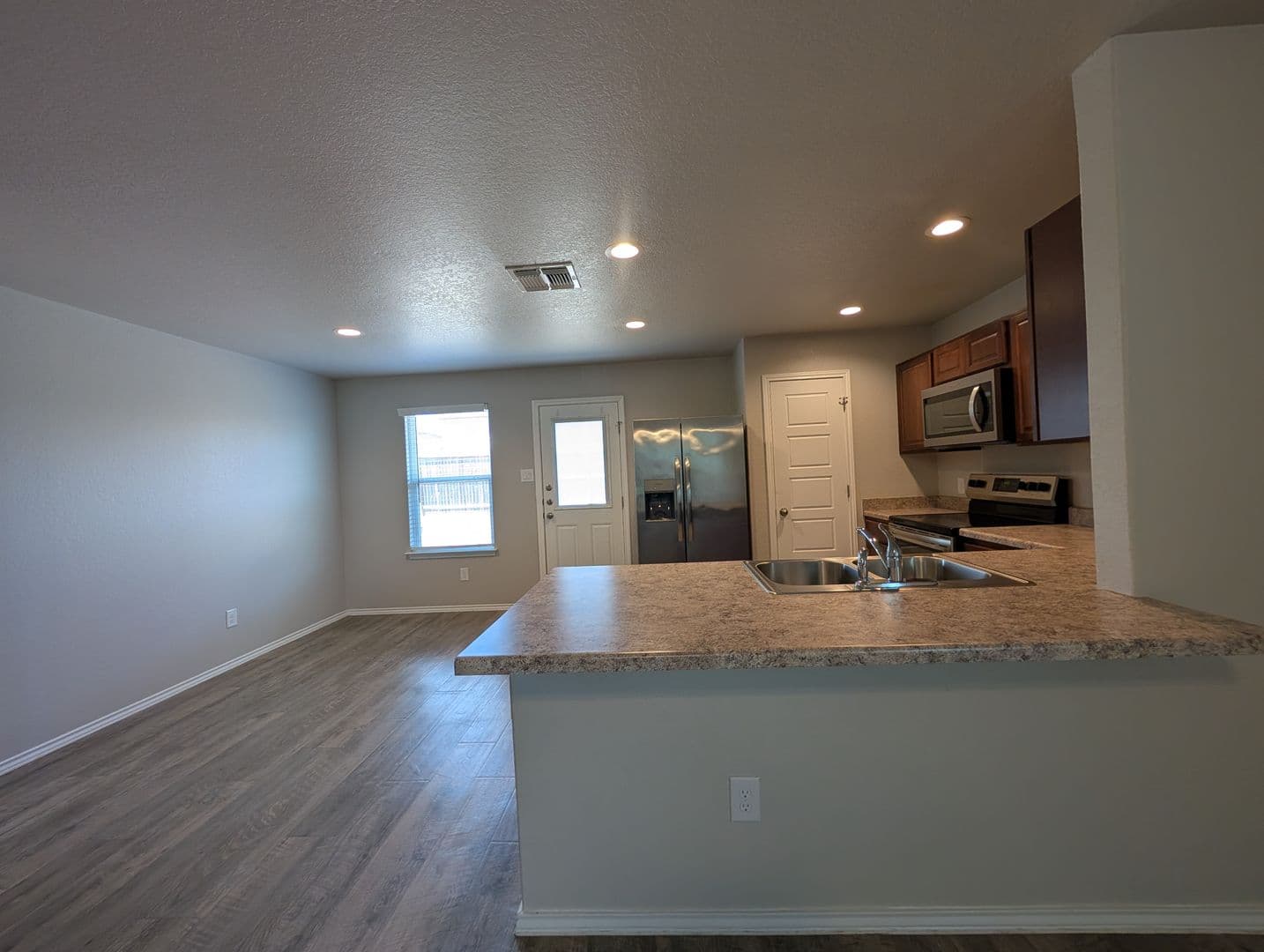 New Braunfels House: 244 Stevens Summit