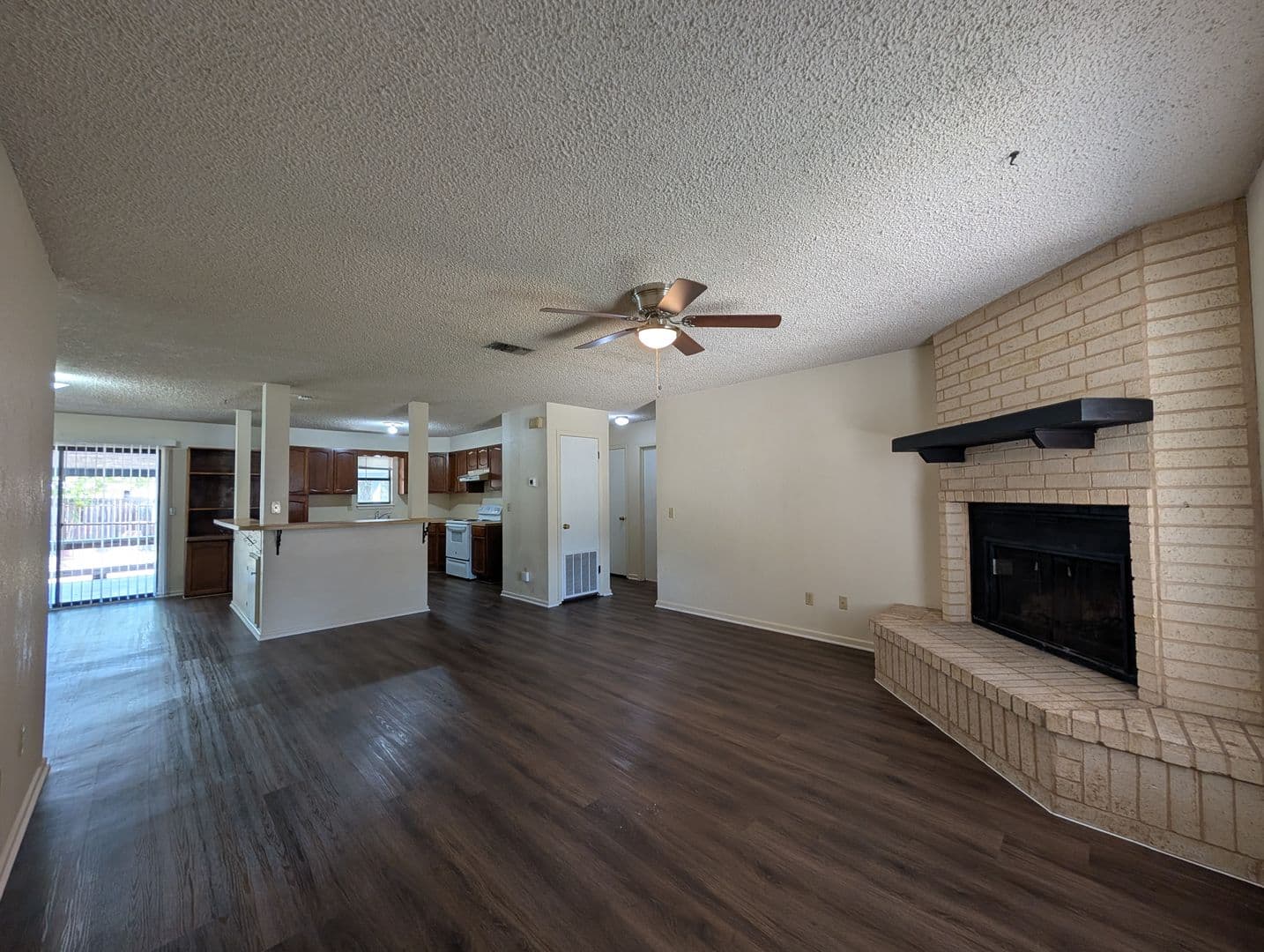 New Braunfels House: 163 Woods End