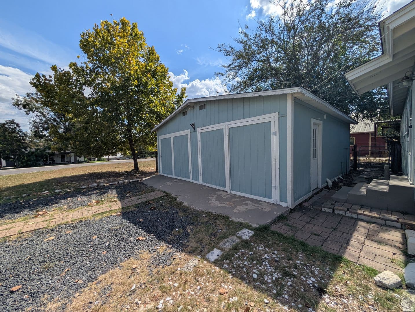 New Braunfels House: 890 Josephine