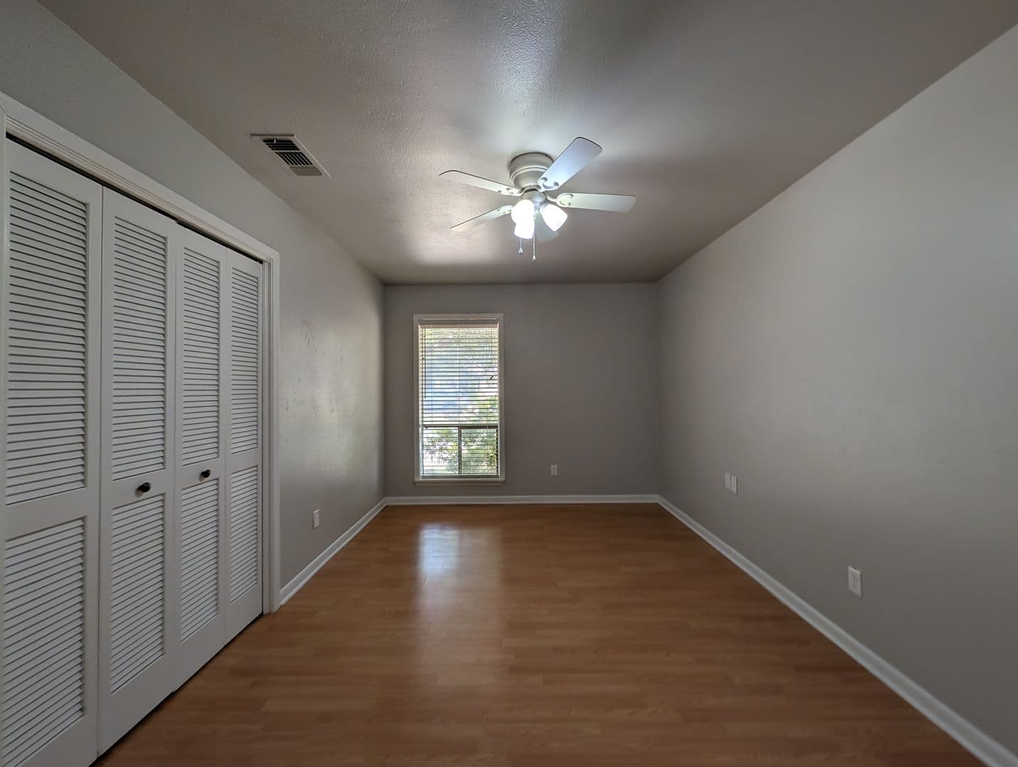 New Braunfels House: 619 Summerwood