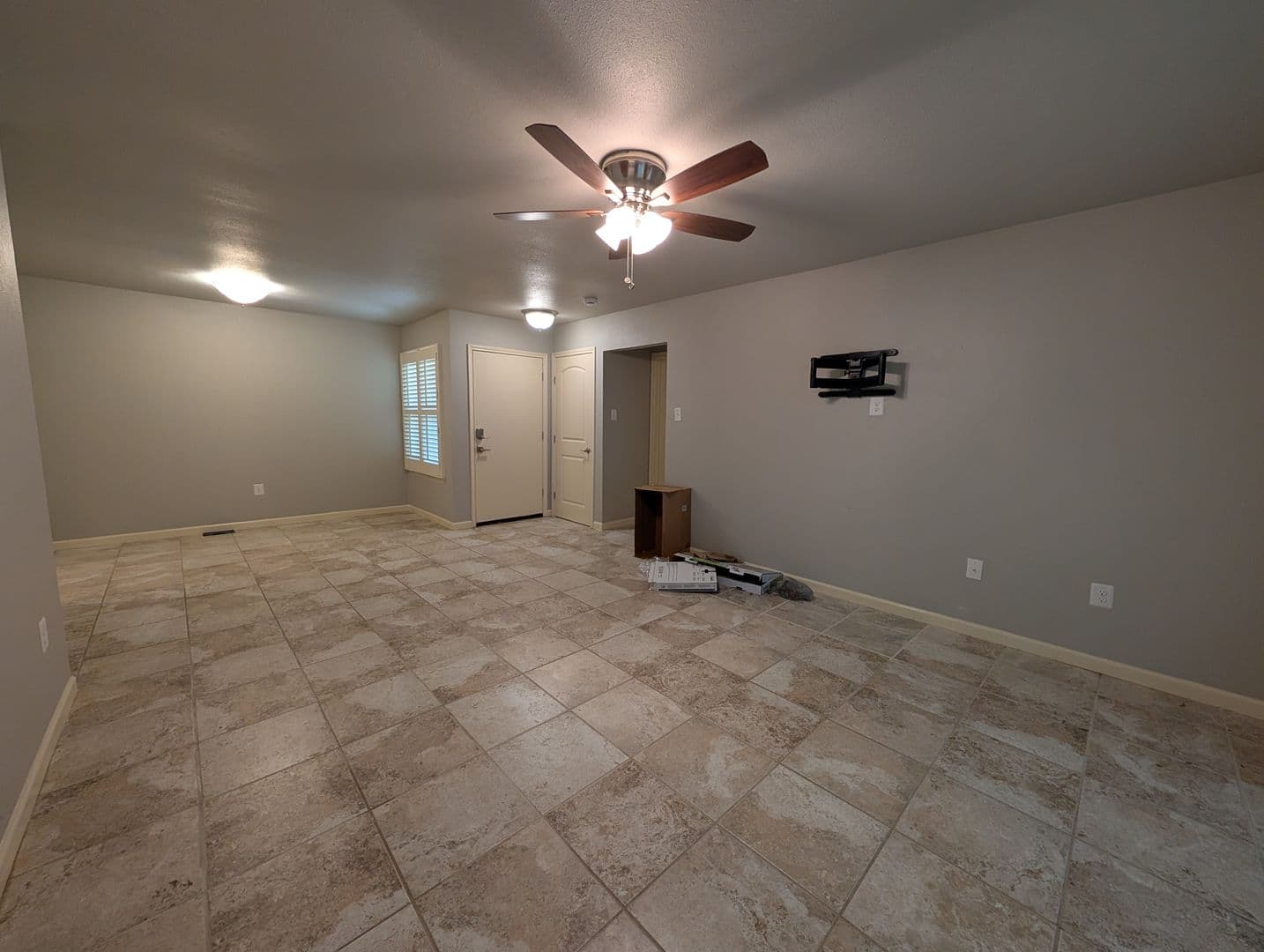McQueeney House: 551 Terminal Loop Rd., #D5