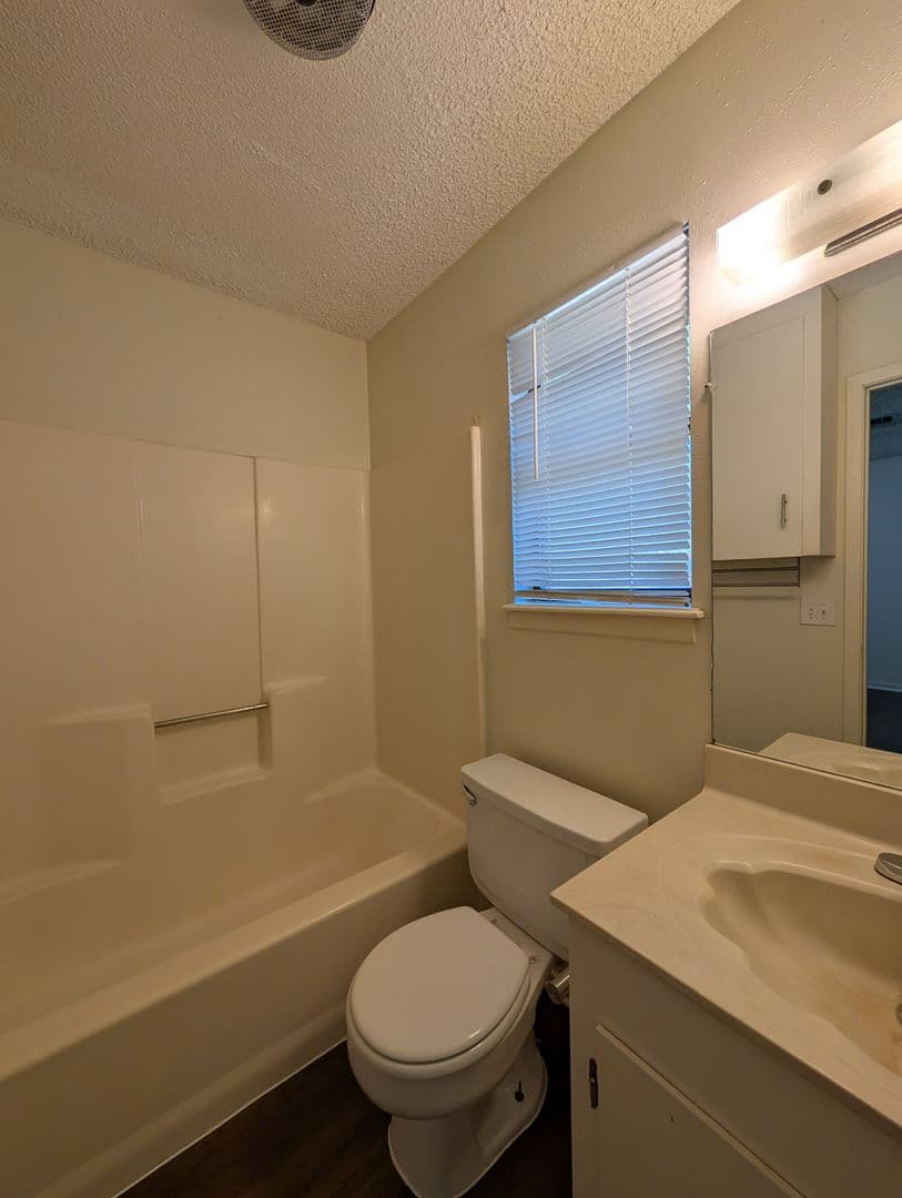 New Braunfels House: 163 Woods End