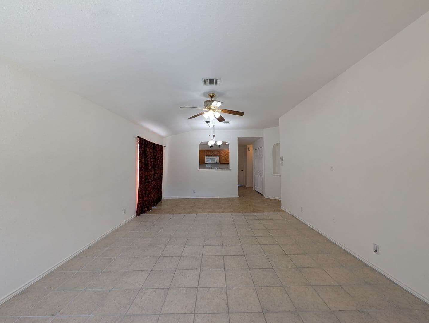 New Braunfels House: 369 Starling Creek