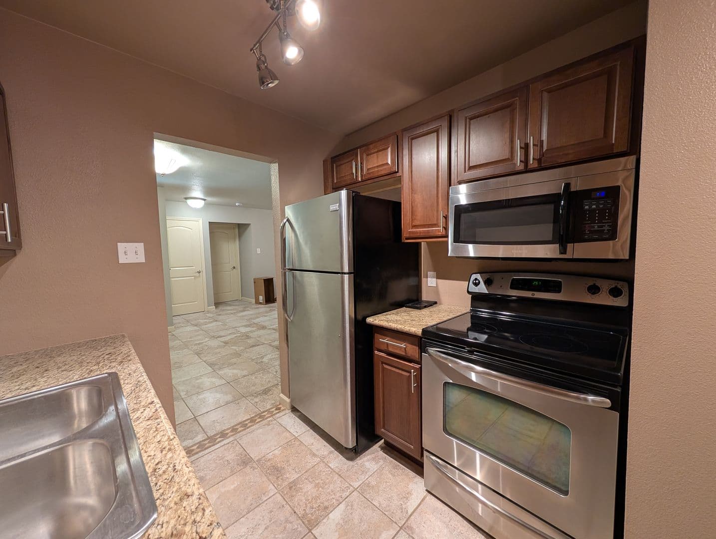 McQueeney House: 551 Terminal Loop Rd., #D5