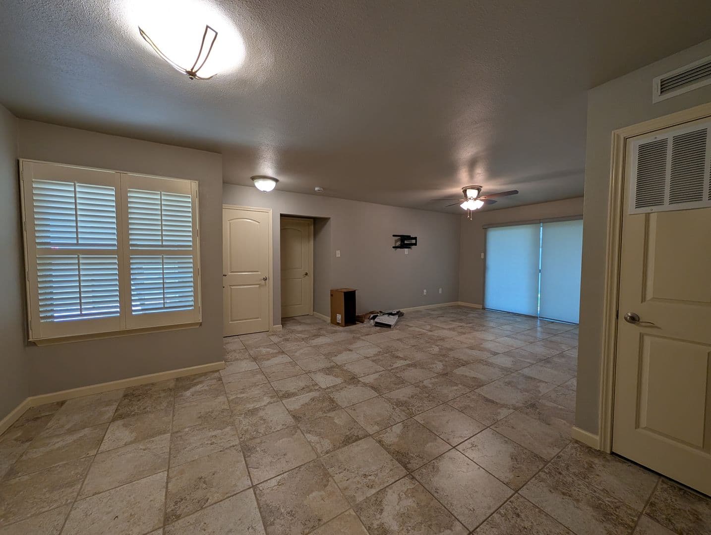 McQueeney House: 551 Terminal Loop Rd., #D5