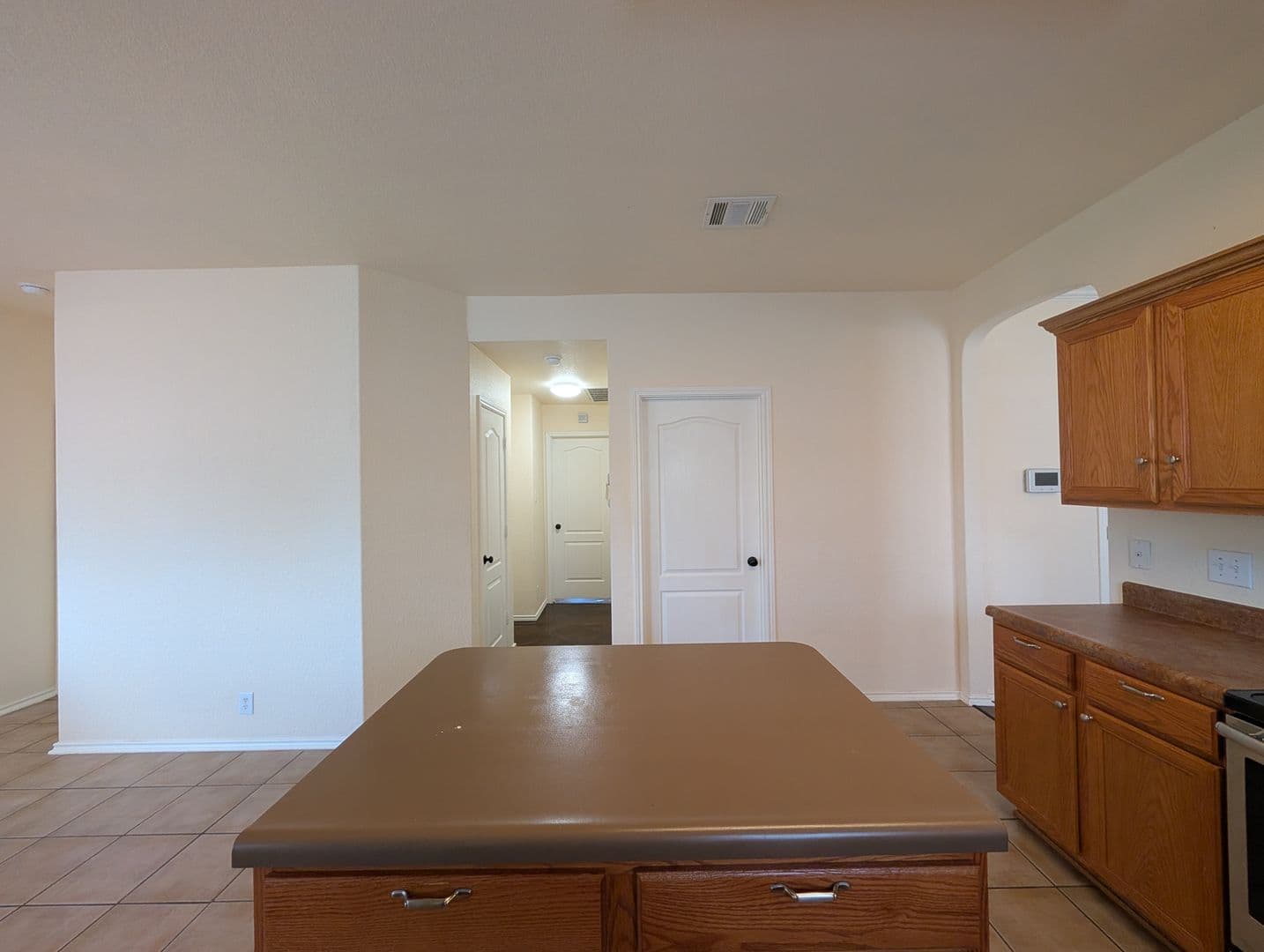 New Braunfels House: 268 Goliad