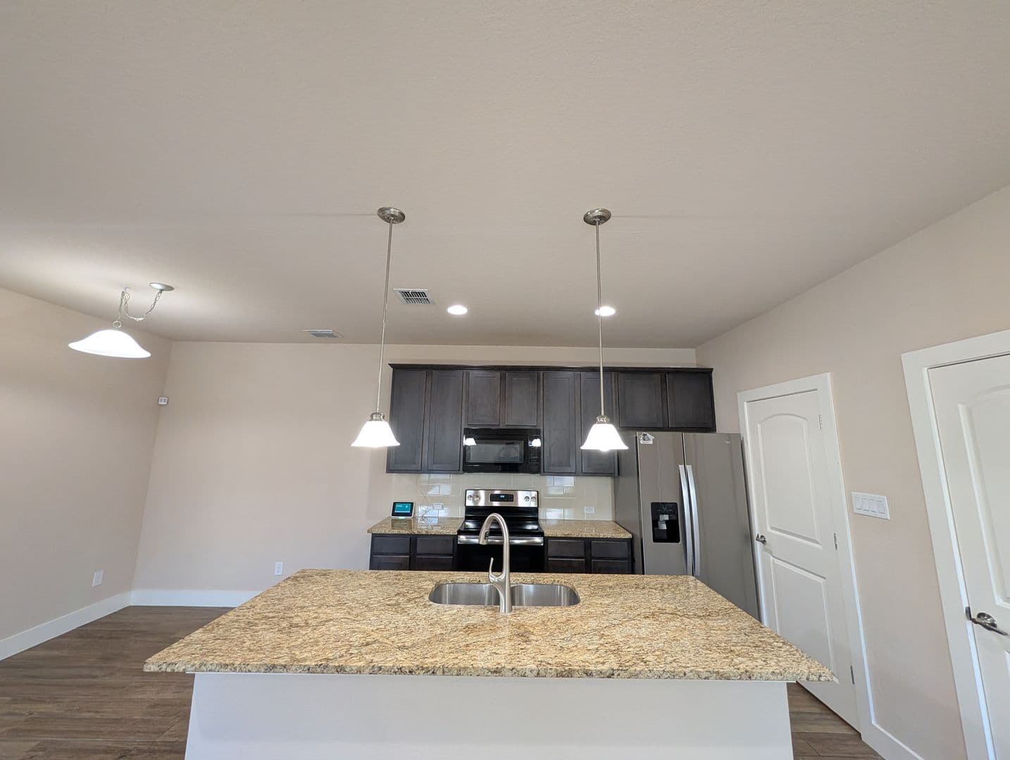 New Braunfels House: 750 Milestone Park