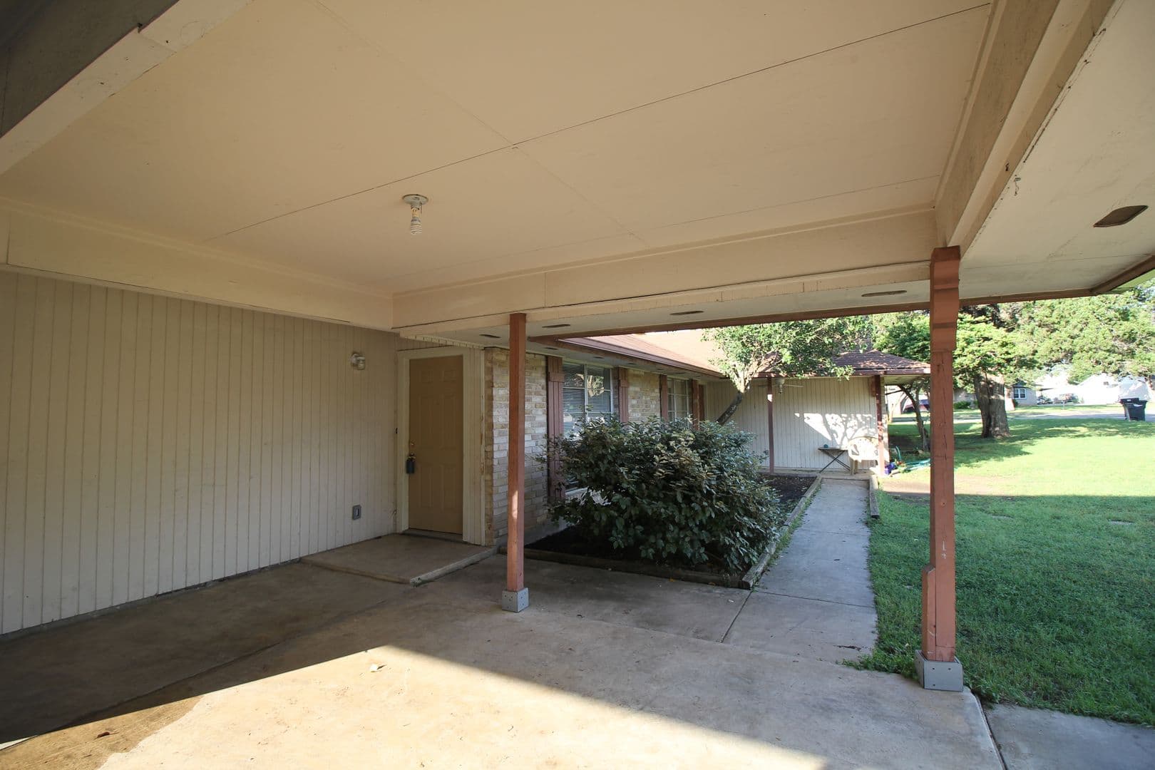 New Braunfels House: 317 Briarwood