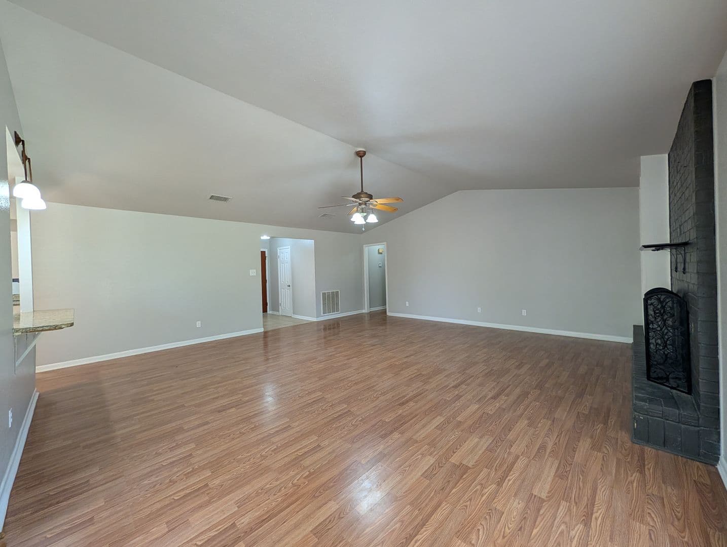New Braunfels House: 619 Summerwood