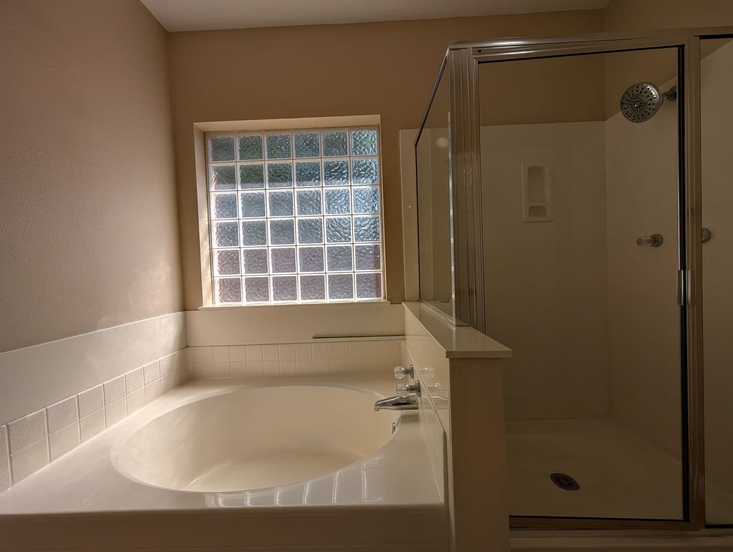 New Braunfels House: 947 River Rock