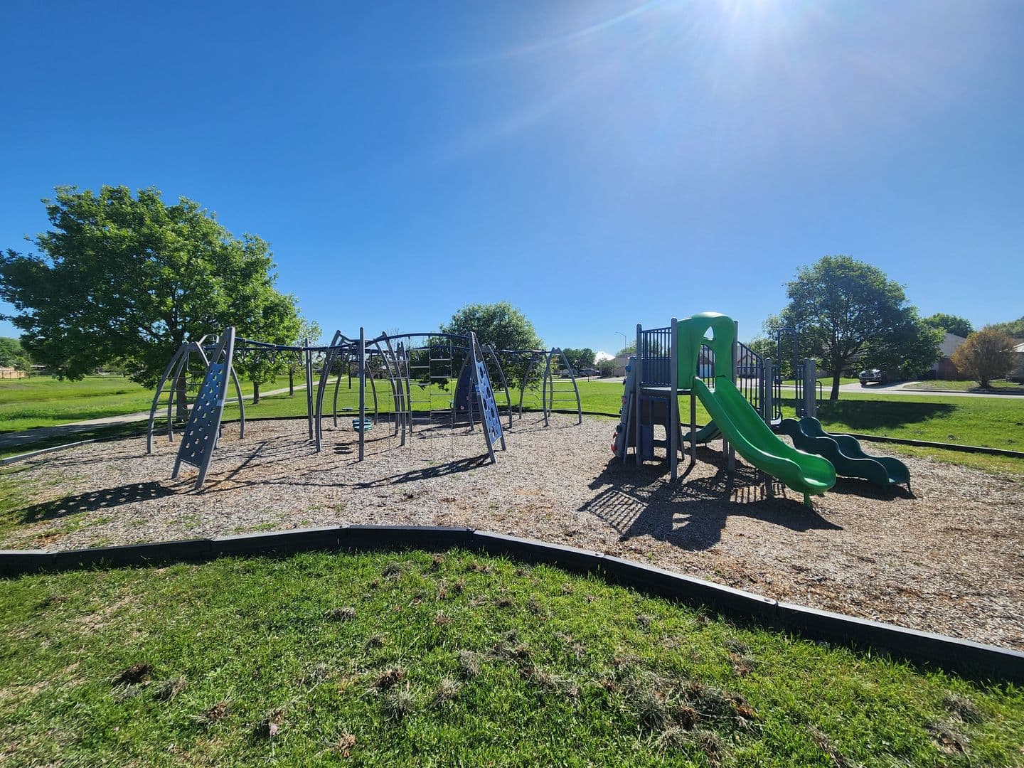 New Braunfels House: 1642 W County Line Rd