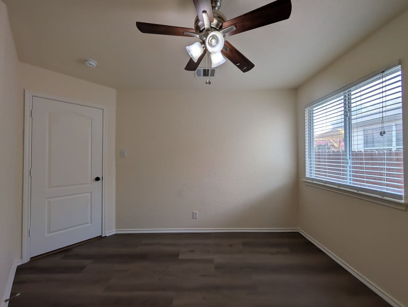 New Braunfels House: 268 Goliad