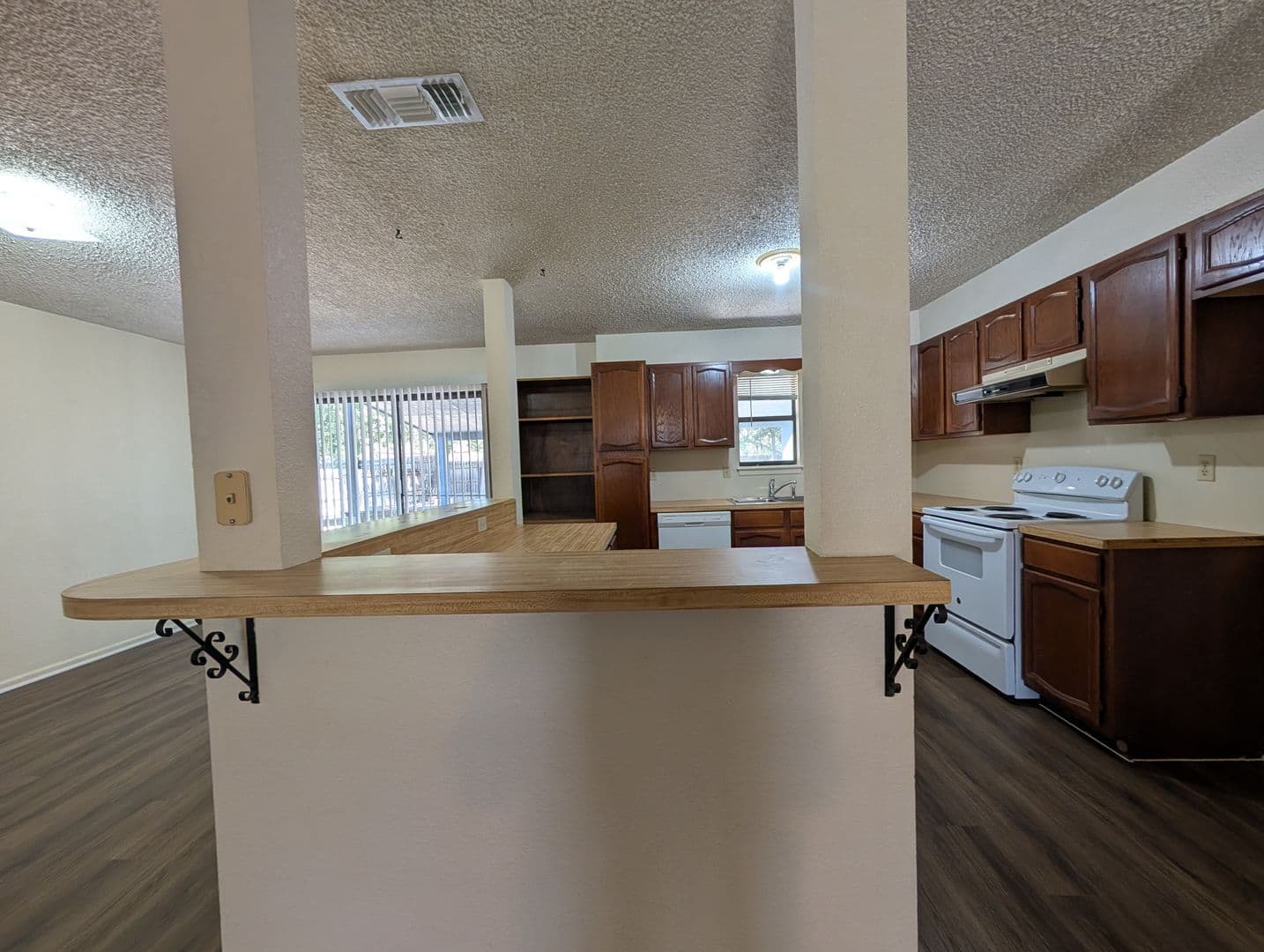 New Braunfels House: 163 Woods End