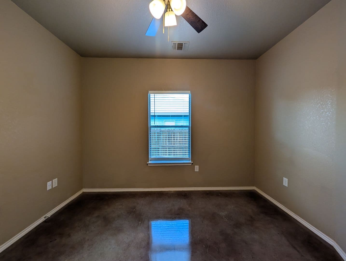 New Braunfels House: 228-A Anne Louise