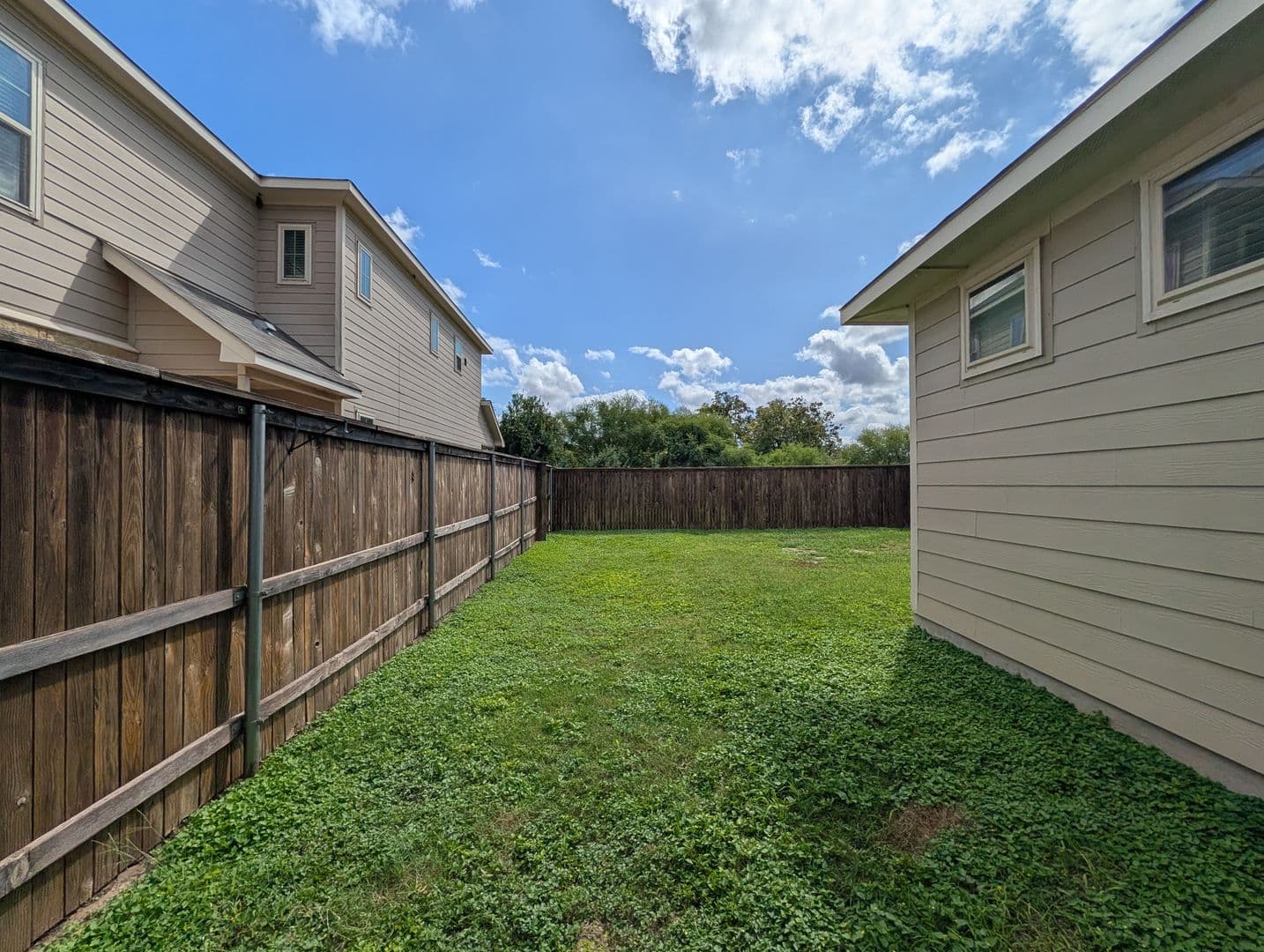 New Braunfels House: 750 Milestone Park