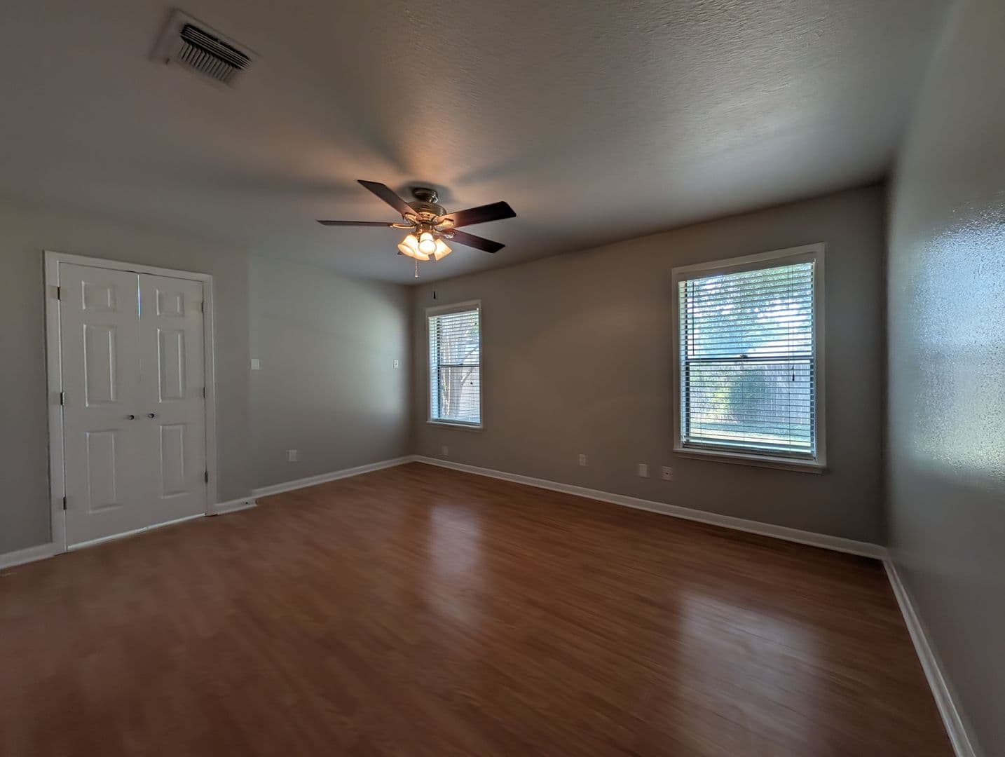 New Braunfels House: 619 Summerwood