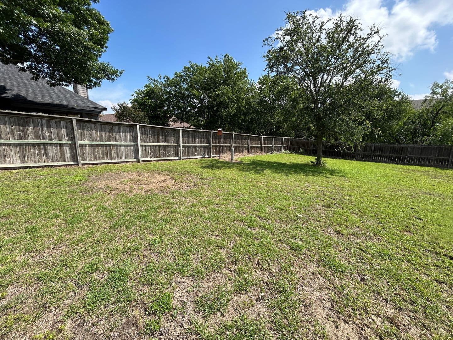 New Braunfels House: 1642 W County Line Rd