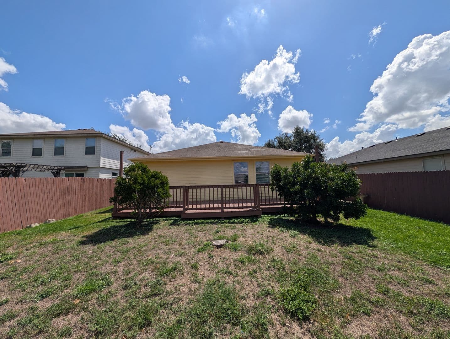 New Braunfels House: 369 Starling Creek