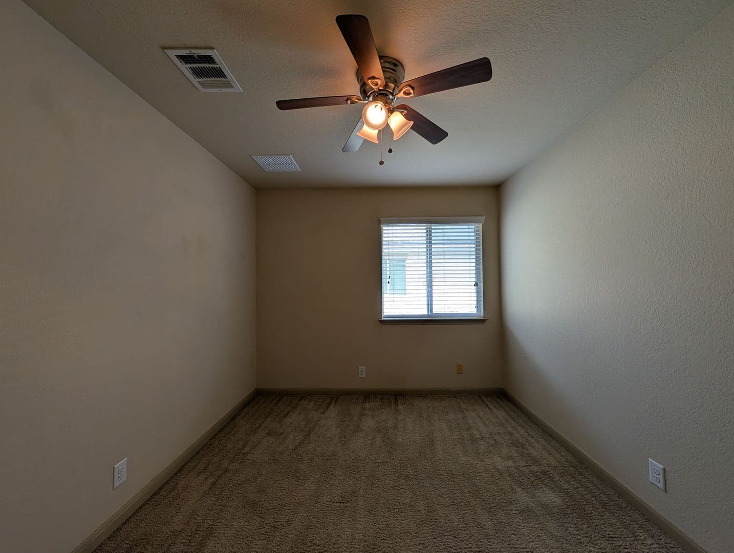New Braunfels House: 789 Great Oaks Dr