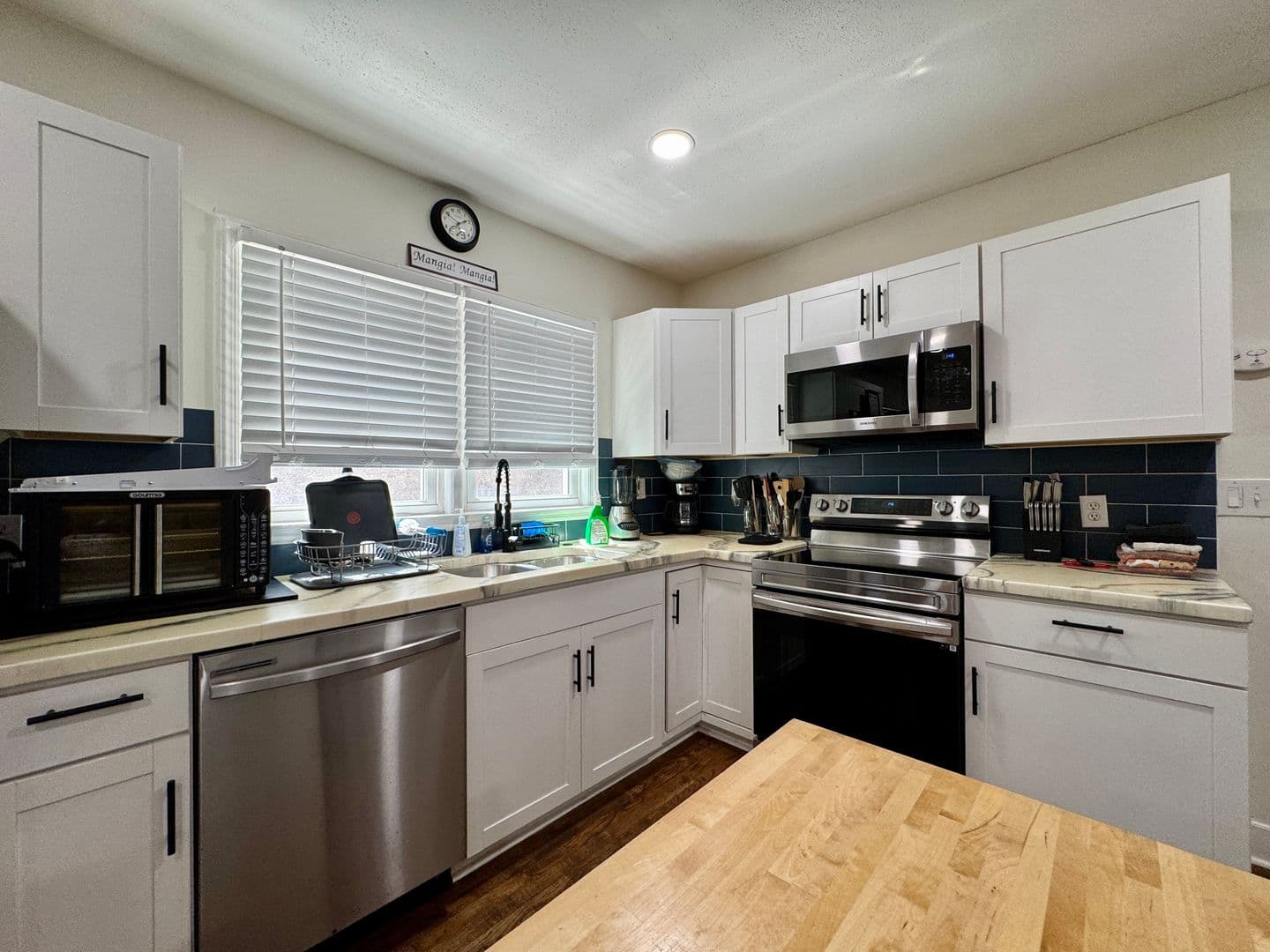Chattanooga House: 854 Lupton Dr.