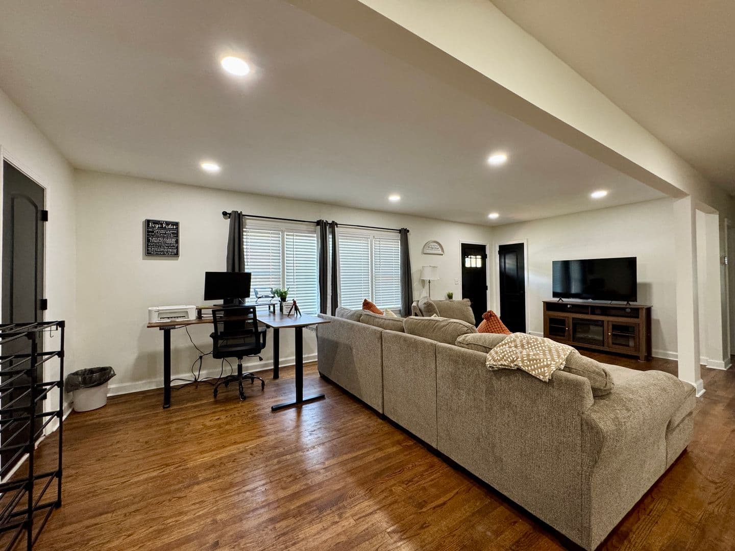 Chattanooga House: 854 Lupton Dr.