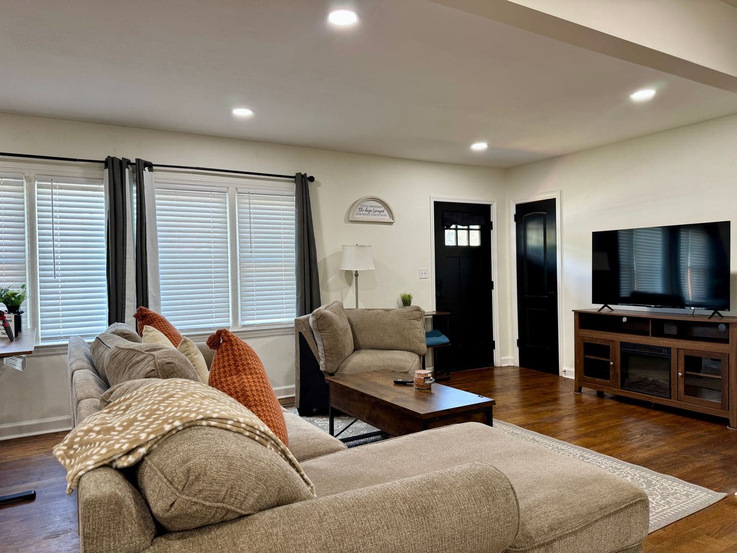 Chattanooga House: 854 Lupton Dr.