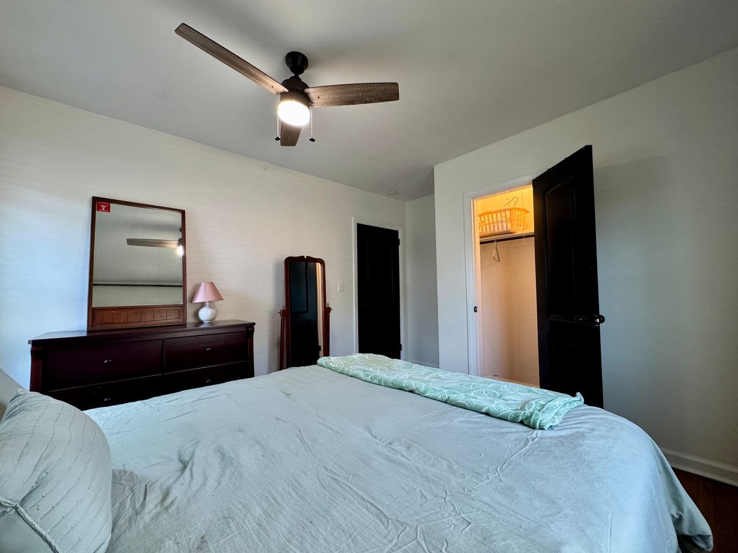 Chattanooga House: 854 Lupton Dr.