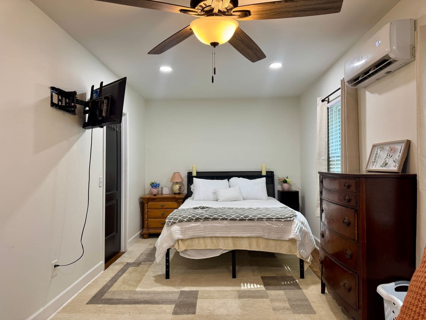 Chattanooga House: 854 Lupton Dr.