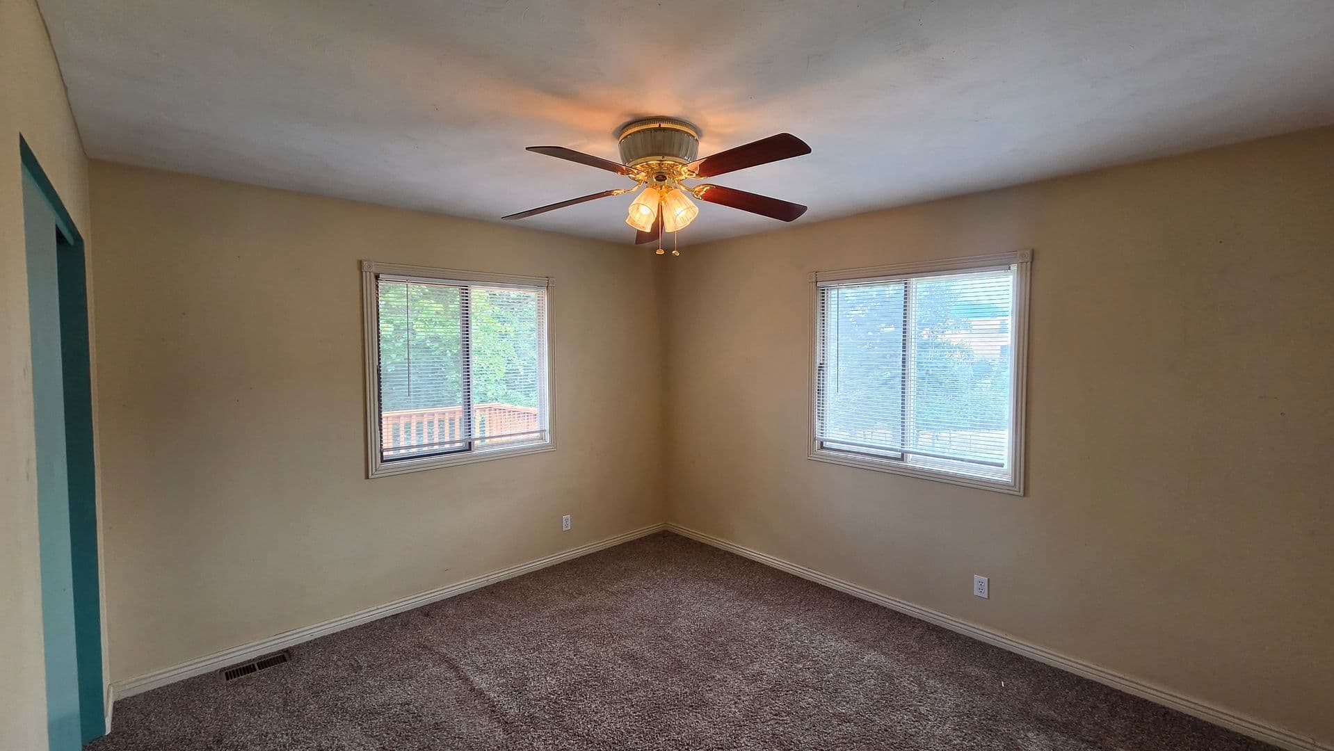 Missoula House: 2240 55th St