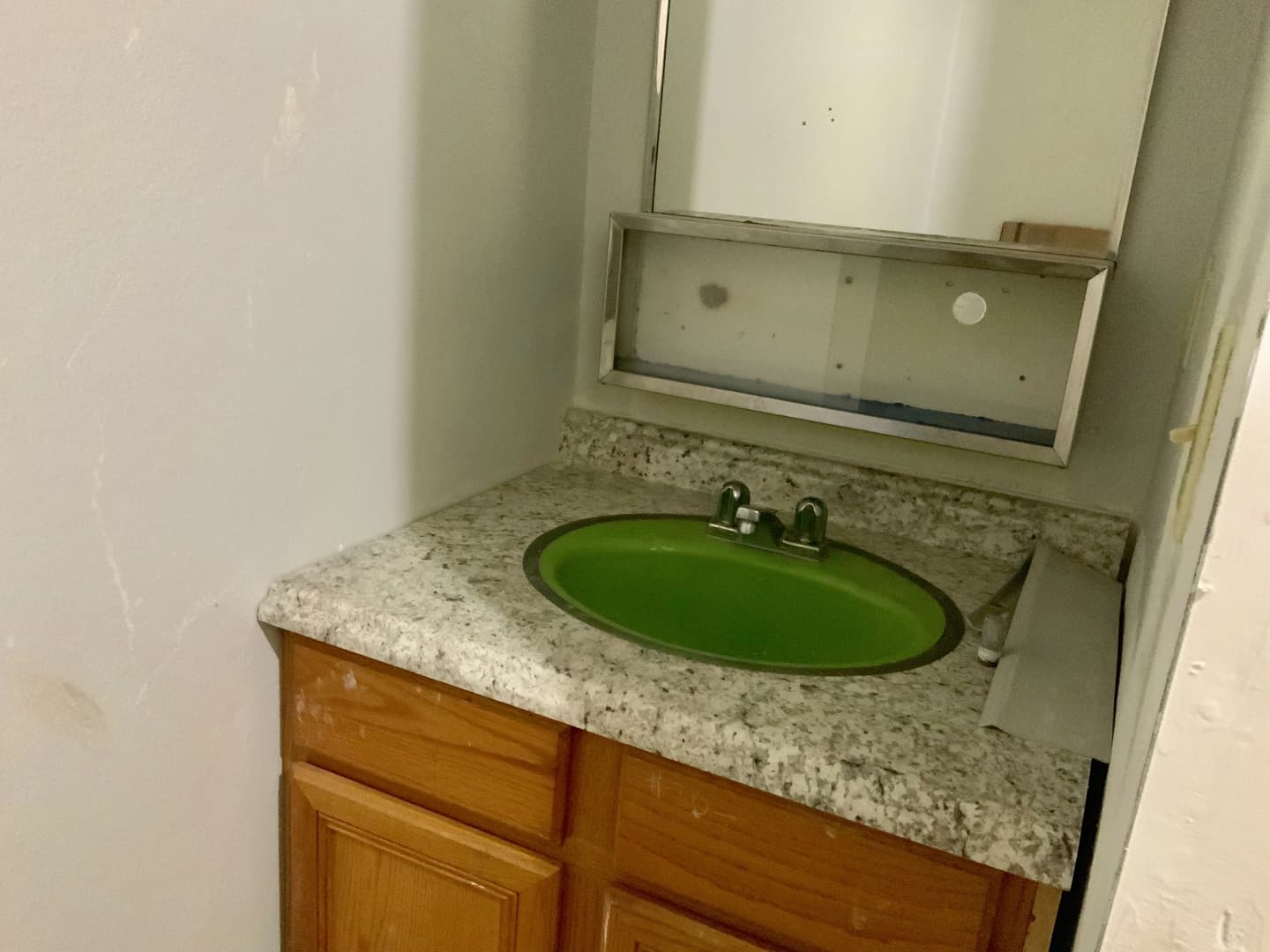 Missoula Apartment: 2345 Dearborn Ave 1-6
