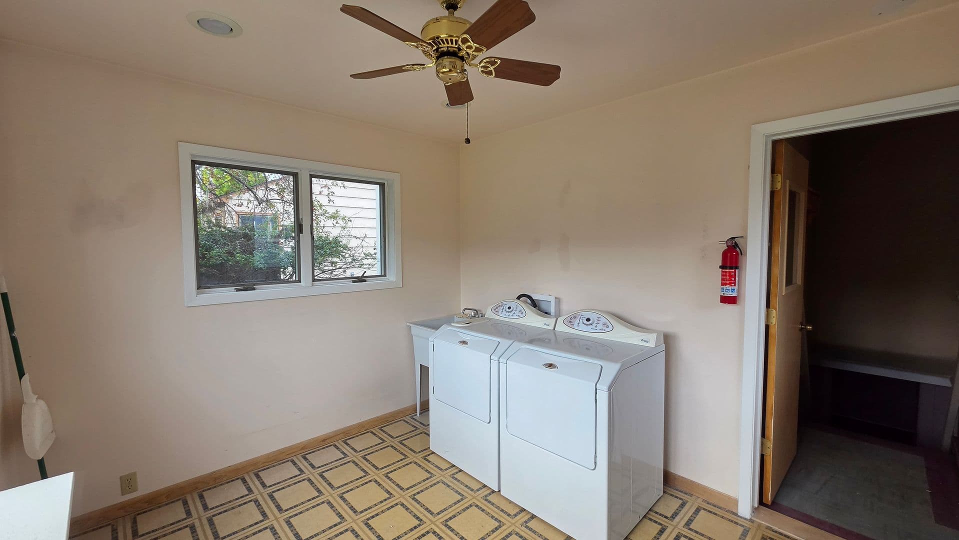 Missoula House: 511 Livingston Ave