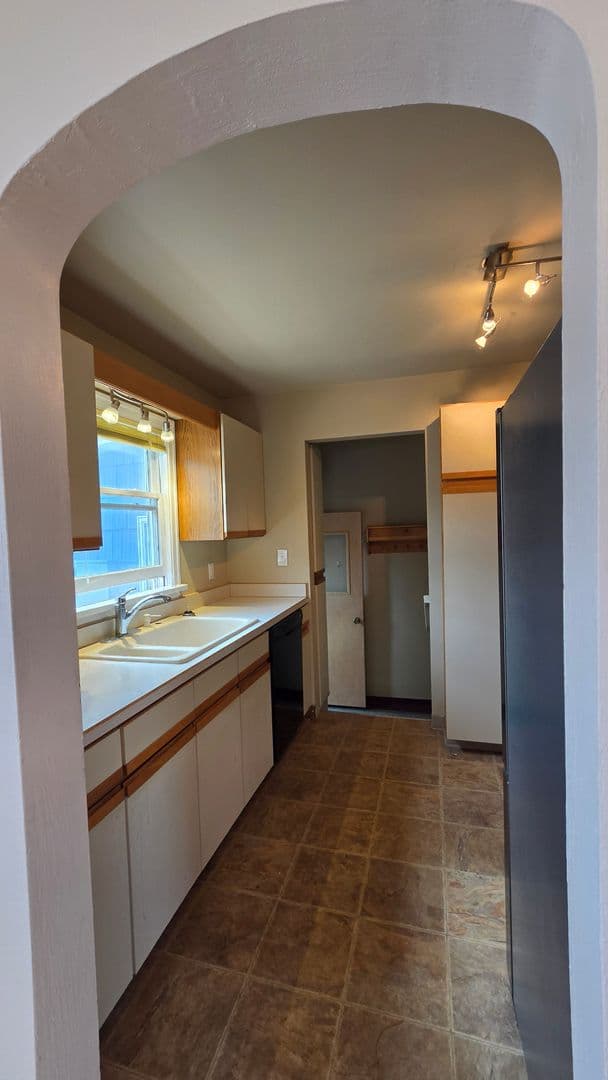 Missoula House: 511 Livingston Ave