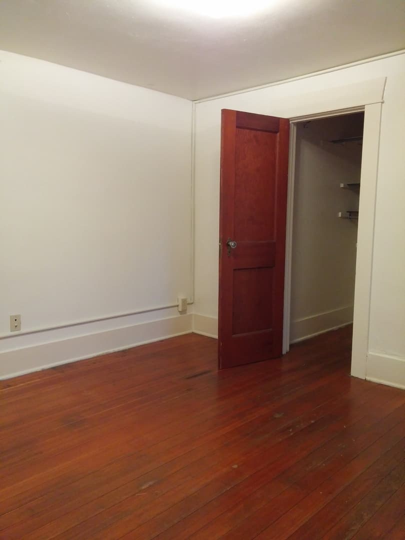 Missoula Apartment: 200 Woodford St