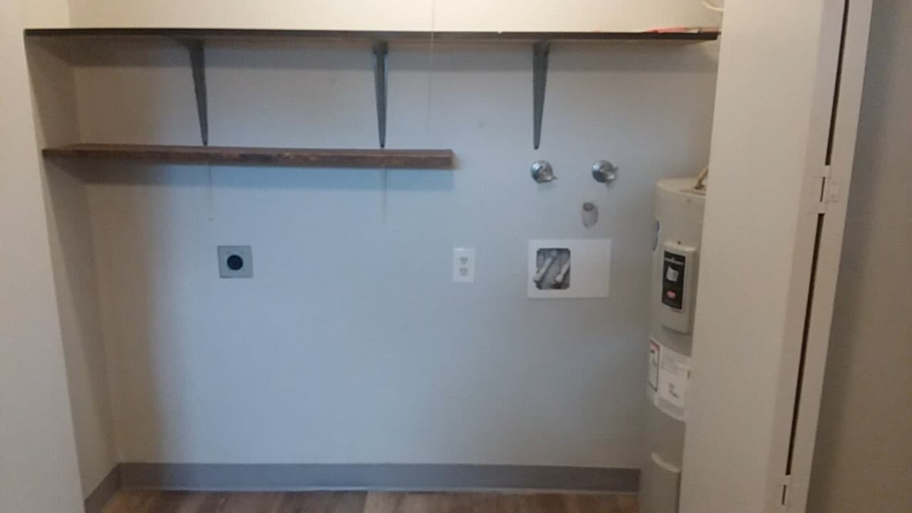 Missoula Apartment: 2345 Dearborn Ave 1-6