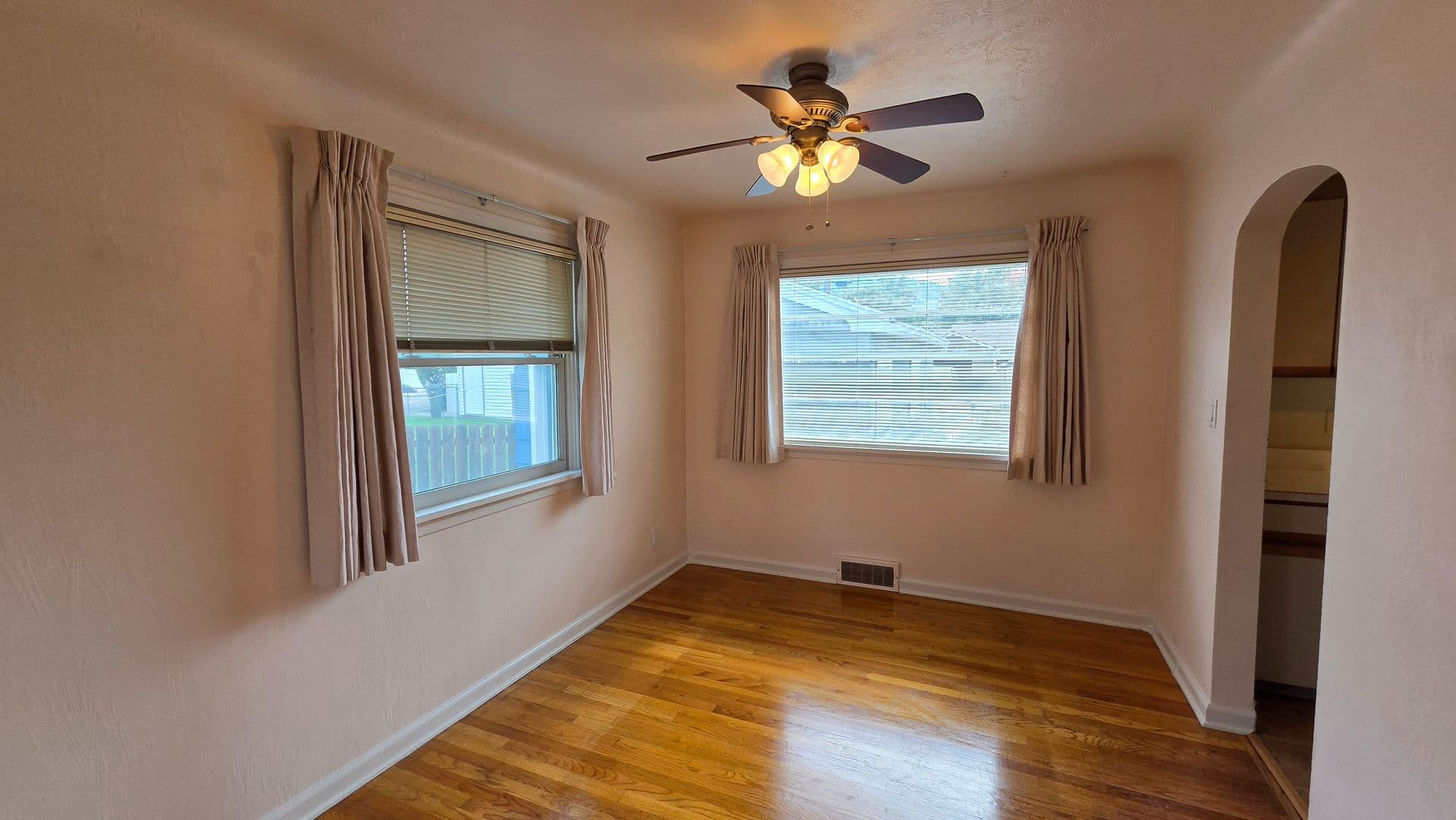 Missoula House: 511 Livingston Ave