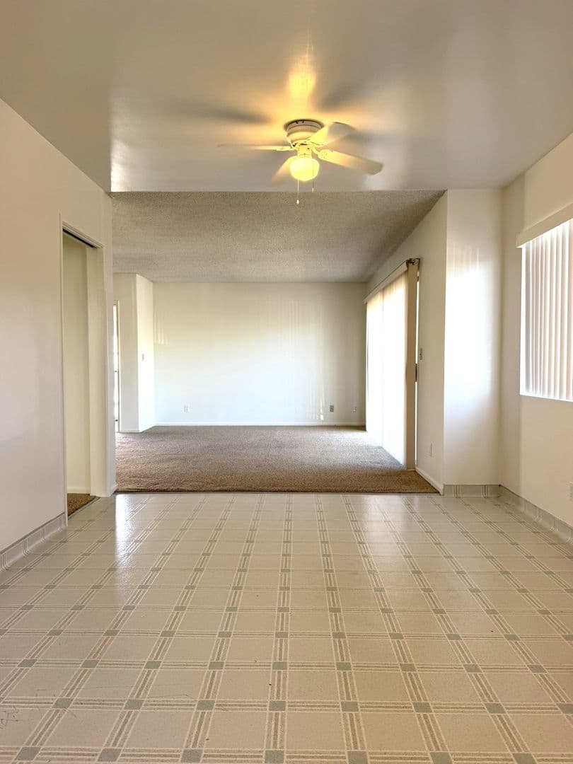 San Pedro Apartment: 711 W. 39th Street