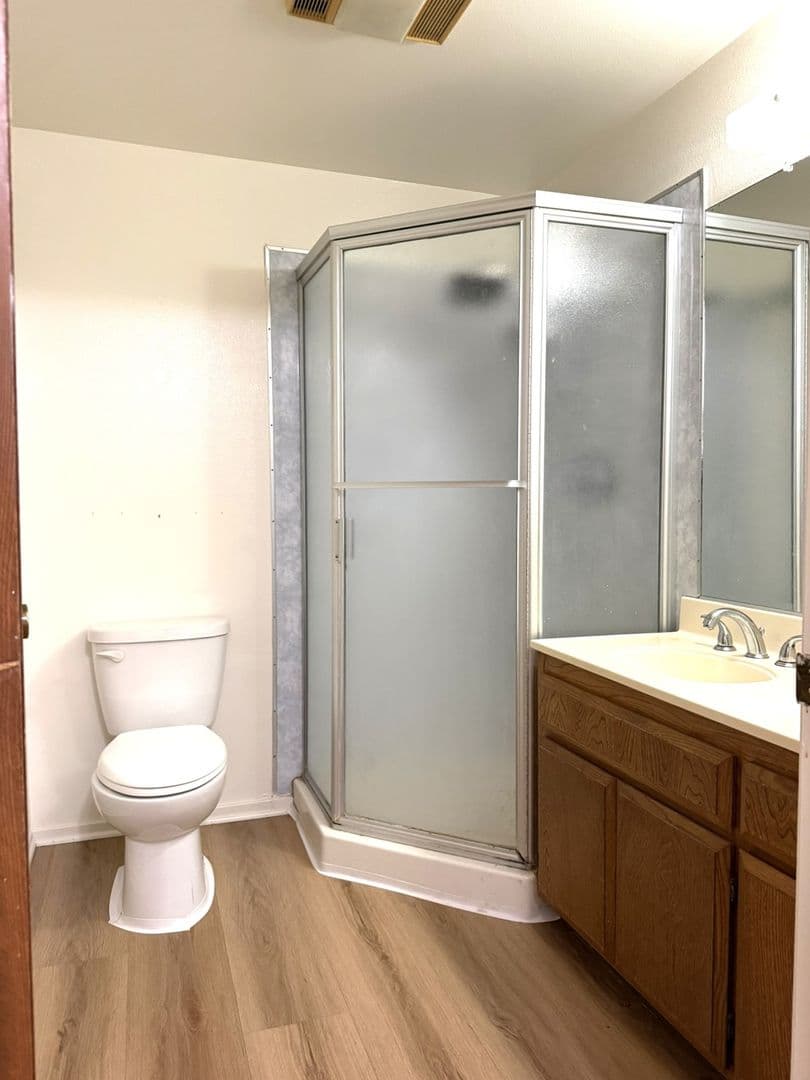 San Pedro Apartment: 1804 South Cabrillo Avenue