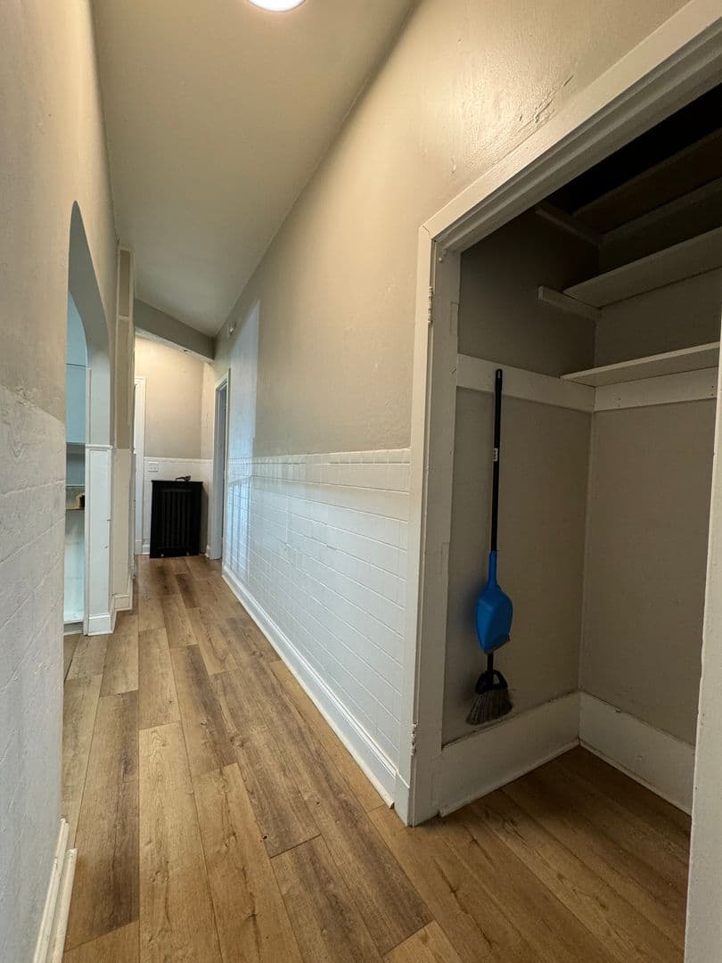 Davenport Apartment: 703 E. 14th St.